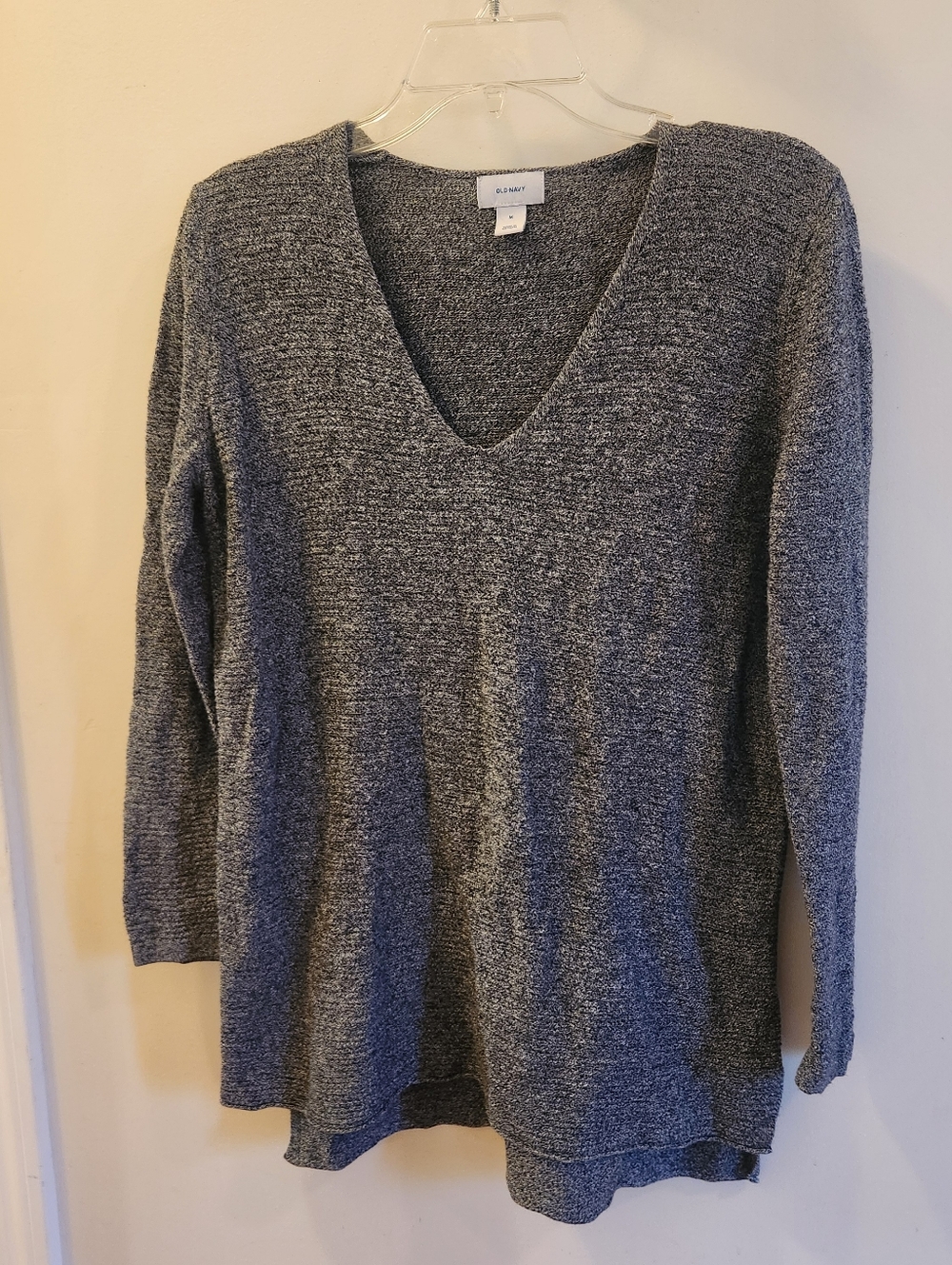 Old Navy Heathered Gray V-Neck Layered-Hem Sweater Womens Medium